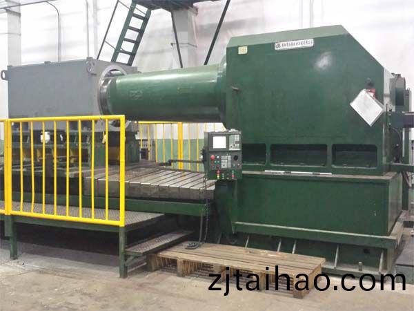 風電(dian)機殼加(jia)工(gong)數控專機(ji)