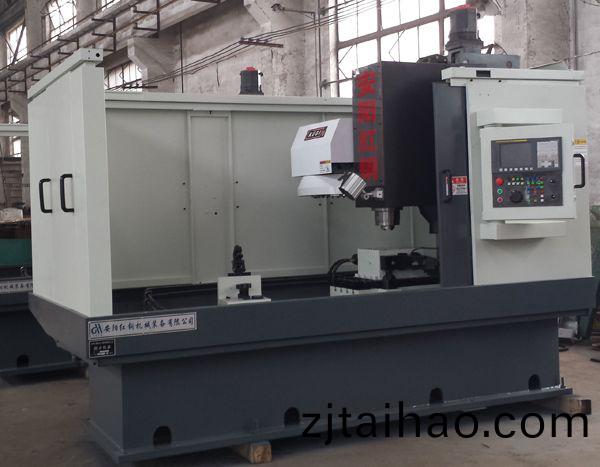 前軸(zhou)鎖銷(xiao)孔(kong)專(zhuan)用(yong)加(jia)工(gong)