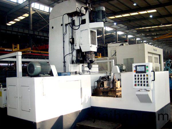 減殼(ke)三麵(mian)鏜(tang)車機(ji)牀(chuang)